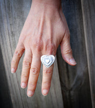 Load image into Gallery viewer, Layered Heart Ring size 7.5