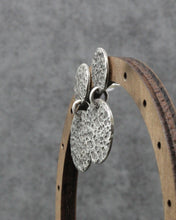 Load image into Gallery viewer, Textured Circles Earrings