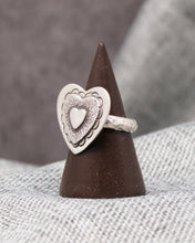 Load image into Gallery viewer, Layered Heart Ring size 7.5