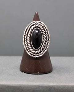 Oval Wrapped Onyx Ring size 8.25
