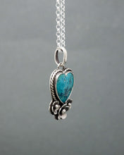 Load image into Gallery viewer, Shattuckite Heart Necklace
