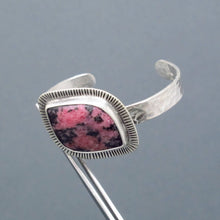 Load image into Gallery viewer, Rhodonite Cuff