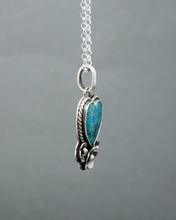 Load image into Gallery viewer, Shattuckite Heart Necklace