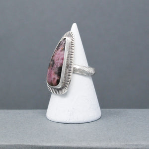 Rhodonite Ring - Size 6.75