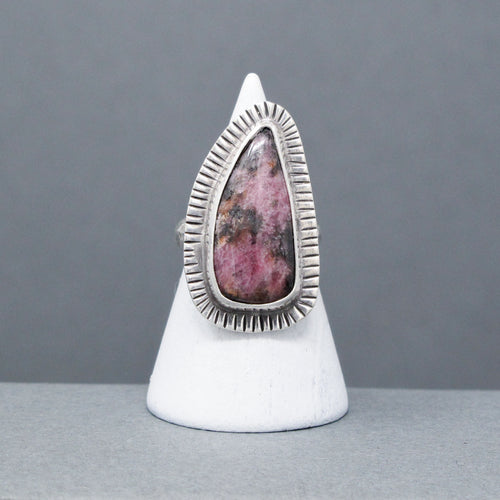 Rhodonite Ring - Size 6.75