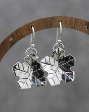Load image into Gallery viewer, Snowflake Earrings