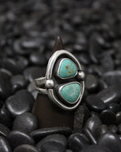 Load image into Gallery viewer, Double Turquoise Ring size 7