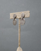 Load image into Gallery viewer, Textured Circles Earrings