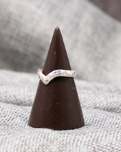 Load image into Gallery viewer, Chevron Ring
