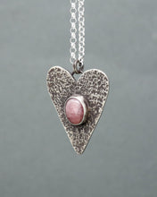 Load image into Gallery viewer, Rose Quartz Heart Necklace