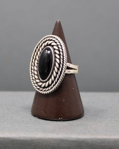 Oval Wrapped Onyx Ring size 8.25