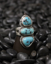 Load image into Gallery viewer, Triple Turquoise Ring Size 6.5