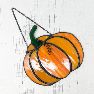 Pumpkin with Vine Twist