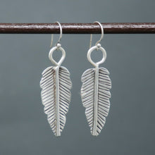 Load image into Gallery viewer, Silver Feather Earrings