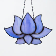 Load image into Gallery viewer, Purple Lotus Flower